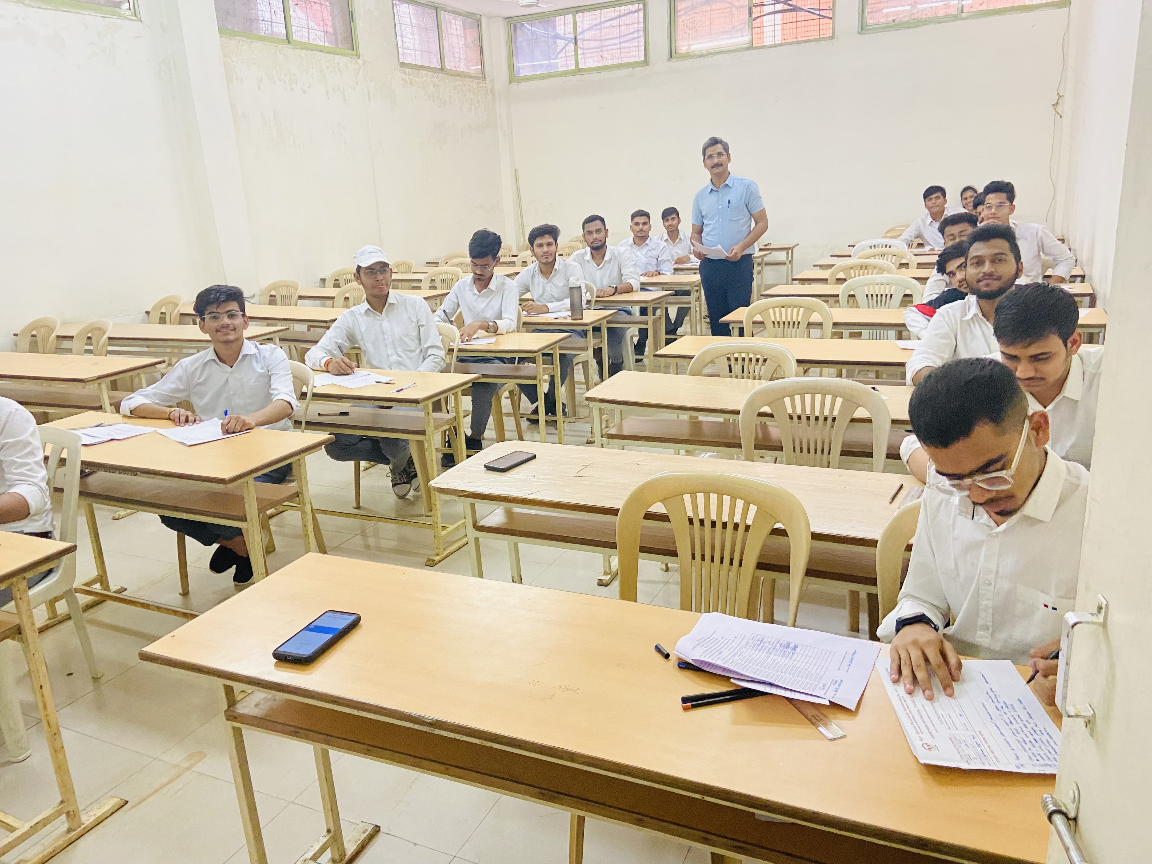Interactive classroom session with teacher